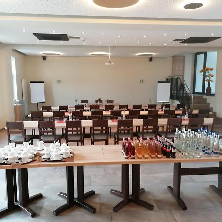 Adelsdorf 涅布勒乡村旅馆酒店 外观 照片