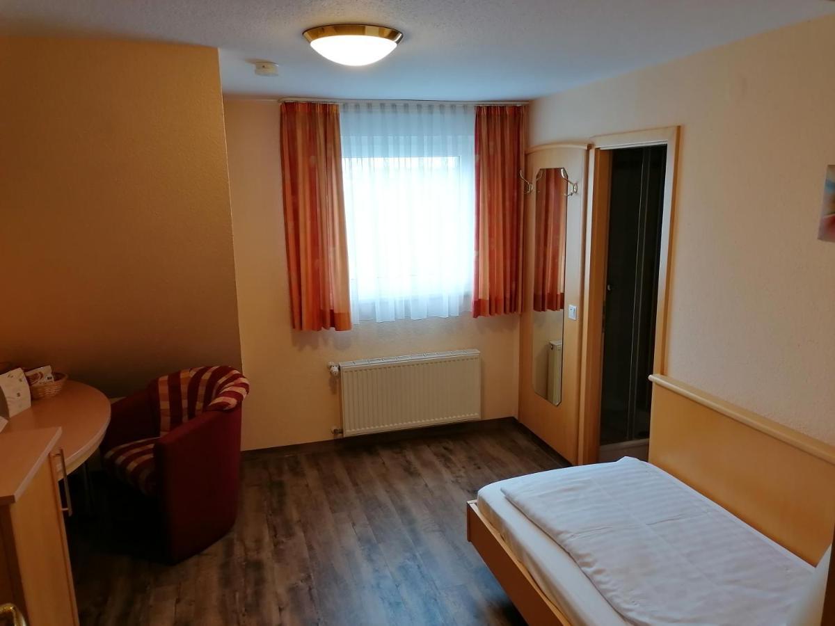 Adelsdorf 涅布勒乡村旅馆酒店 外观 照片